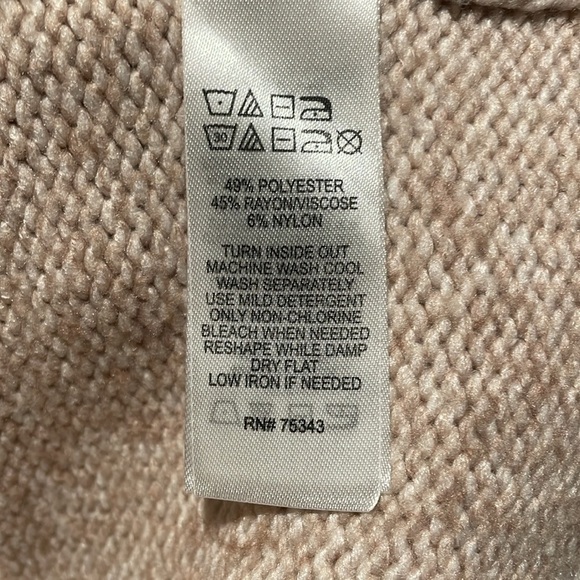 CUPCAKES & CASHMERE Cable Knit Fringe Hem Long Open Cardigan - Picture 4 of 4